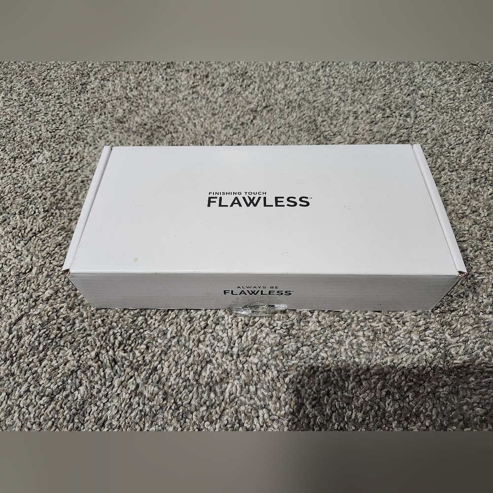 FLAWLESS Pink 'Always Be Flawless' Pedicure Kit Box New